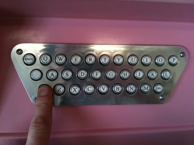 The AutoWed Retro Keyboard